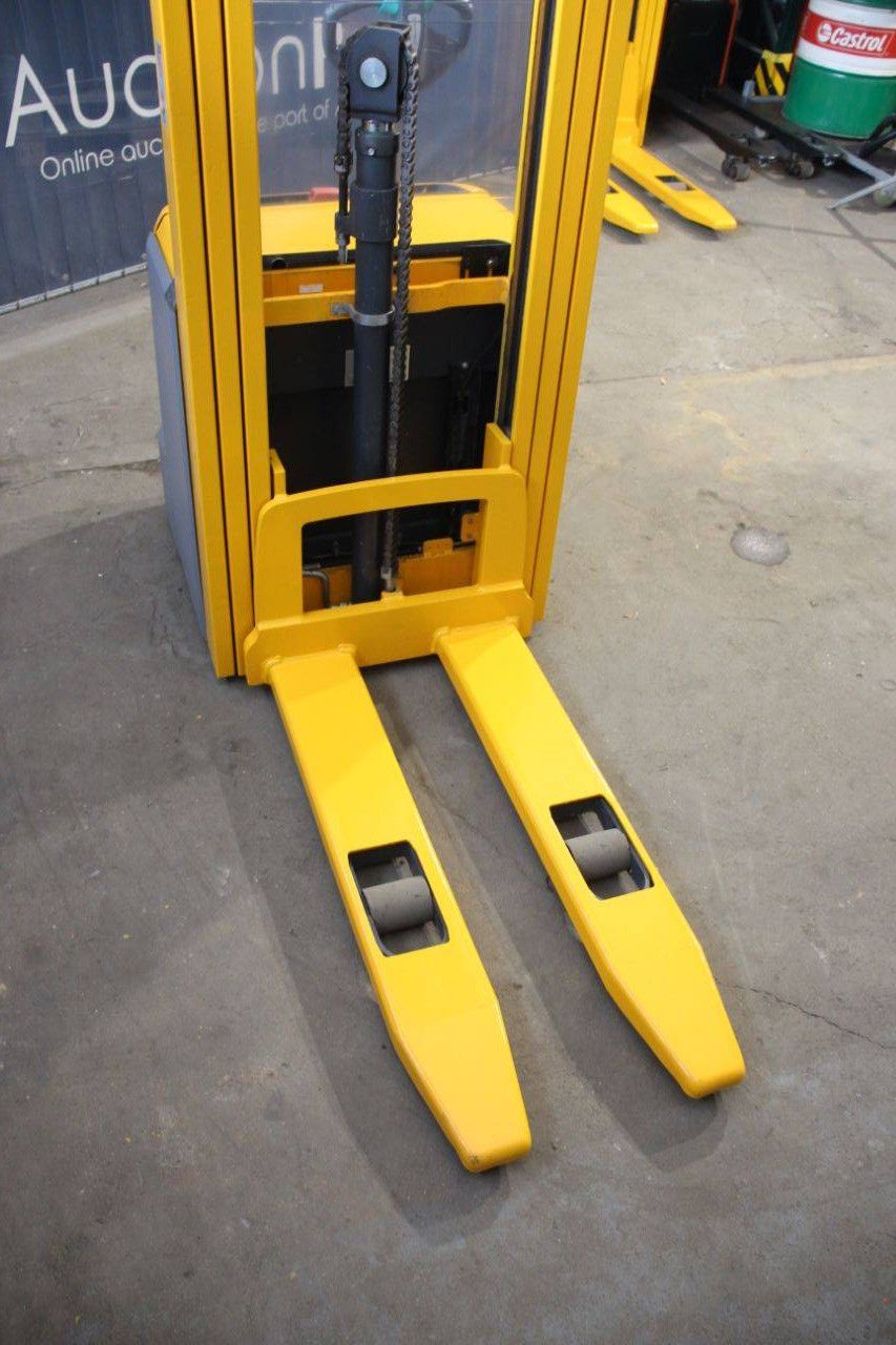 Stapler Jungheinrich EJC 216 Elektro 1600 kg 5,25 m 2015