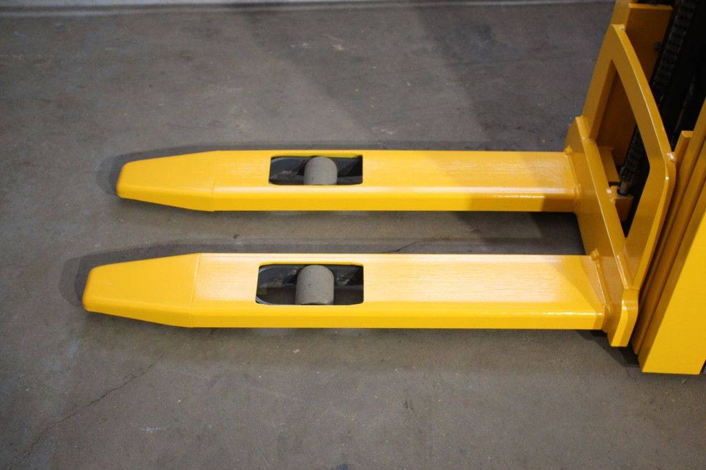 Stapler Jungheinrich EJC 216 Elektro 1600 kg 5,25 m 2015