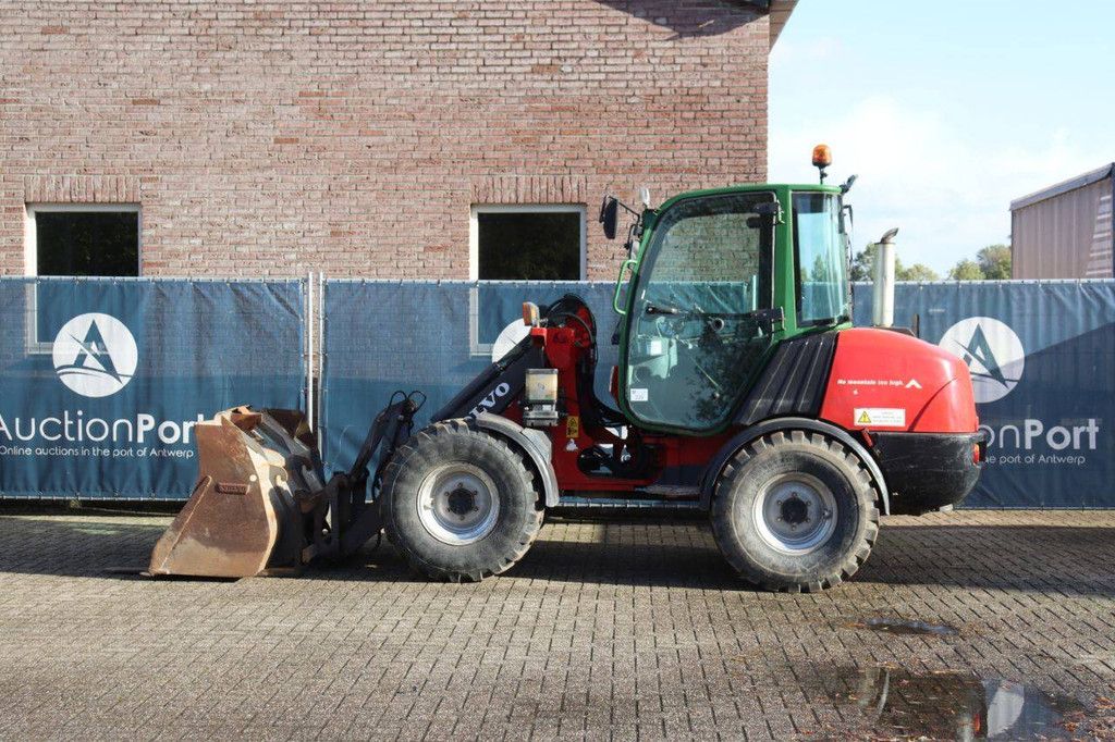 Wheel loader Volvo L25B-P Diesel 2005