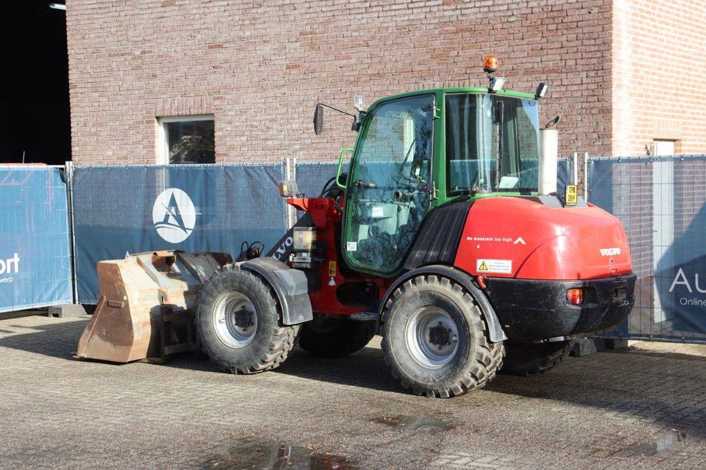 Wheel loader Volvo L25B-P Diesel 2005