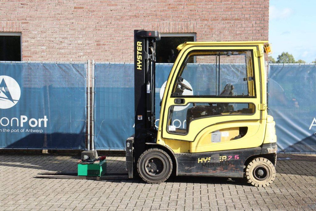 Forklift Hyster J2.5XN Electric 2380kg 3.8m 2018