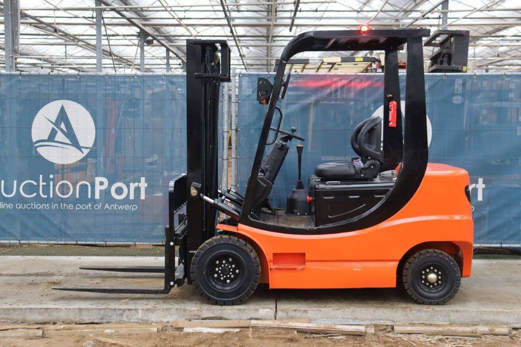 Nycheki CPD-20 Elektro-Gabelstapler, 2000 kg, 3 m, Baujahr 2025, Neu