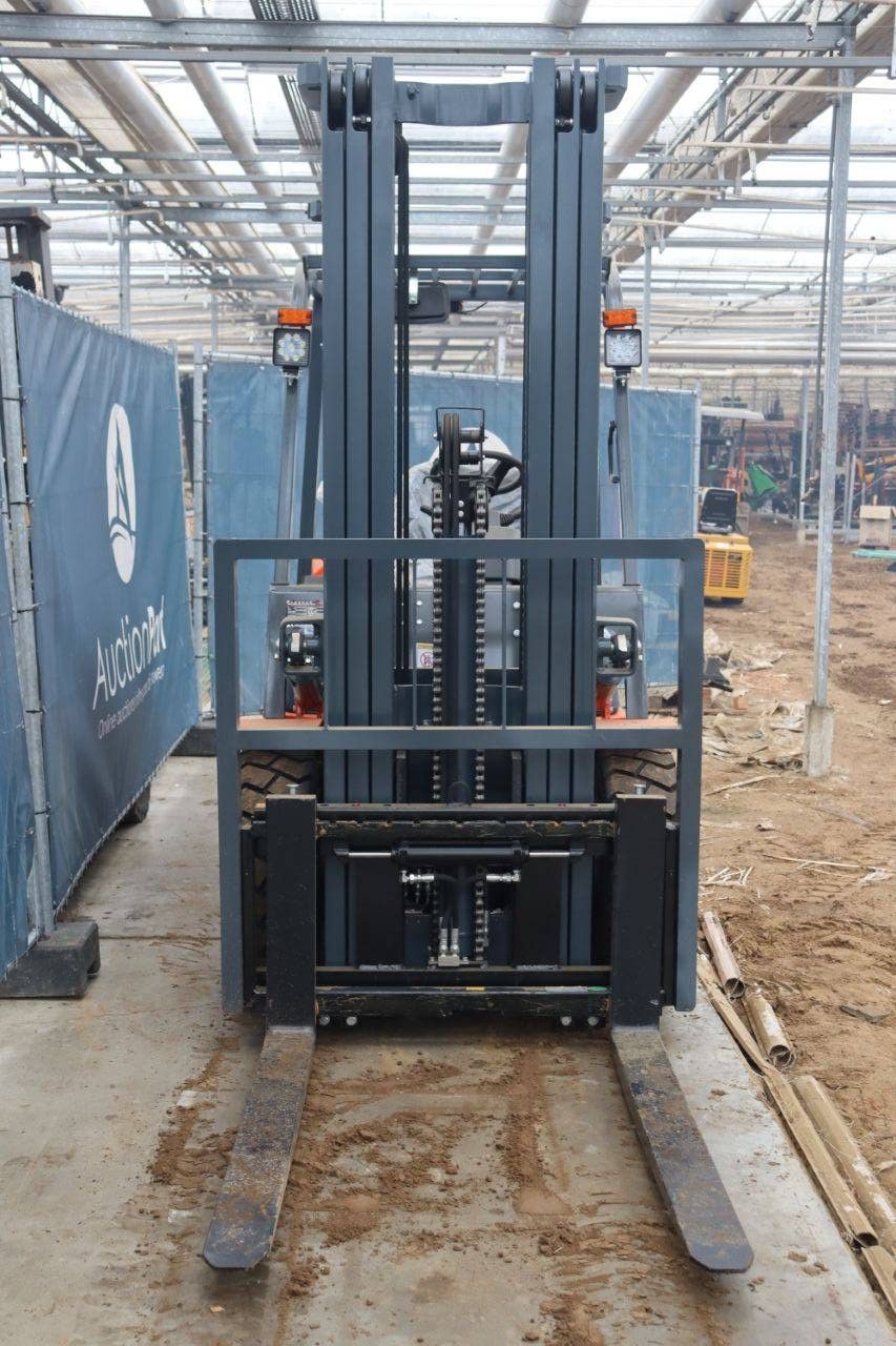 Forklift VMAX CPCD35 Diesel 3500kg 5.5m 2025 New