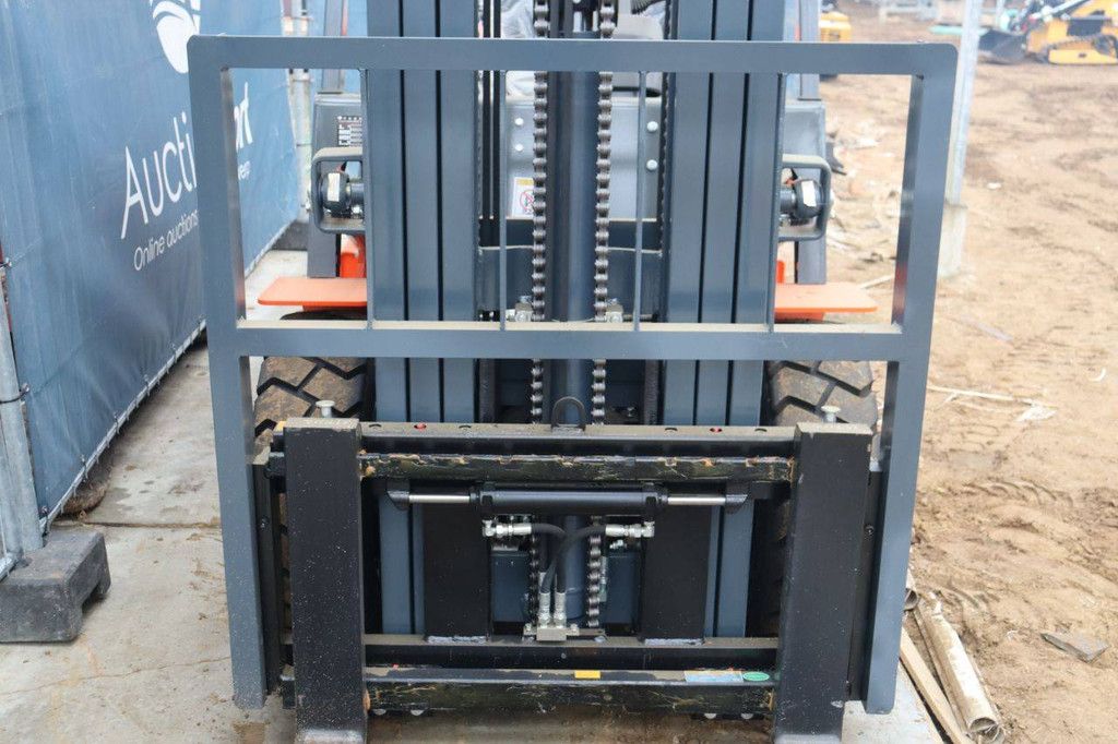 Forklift VMAX CPCD35 Diesel 3500kg 5.5m 2025 New