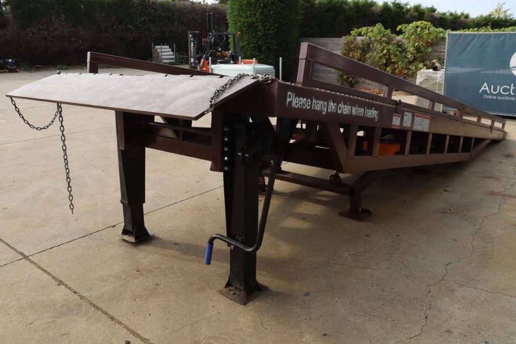 Loading ramp Container ramps Mangust LR12T 12t 2024