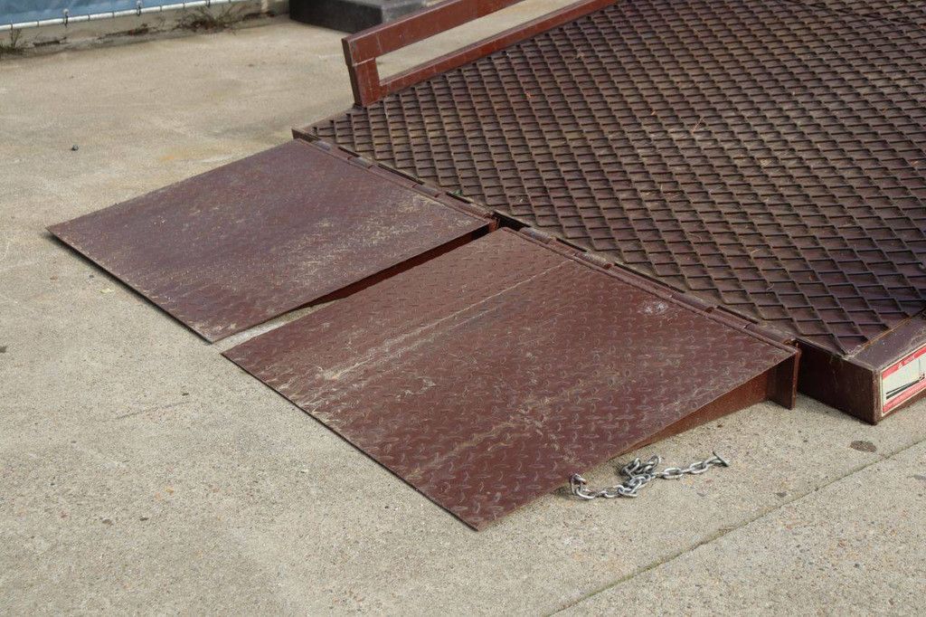 Loading ramp Container ramps Mangust LR12T 12t 2024