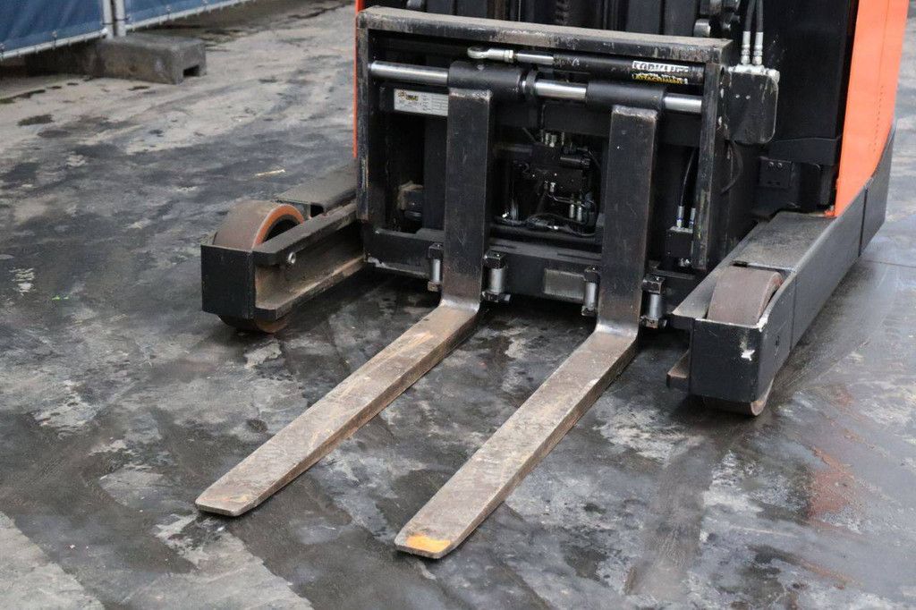 Reach truck BT BRE 140E Electric 1400kg 7.5m 2012