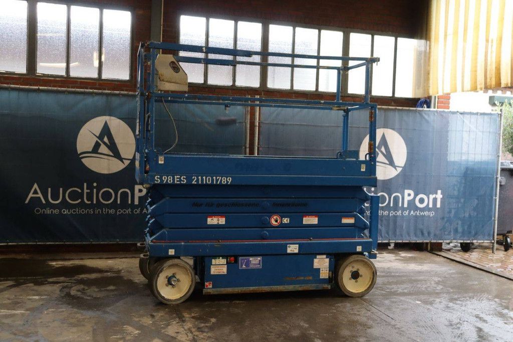 Scherenarbeitsbühne Skyjack SJ3226 Elektrisch 9,9 m 2015