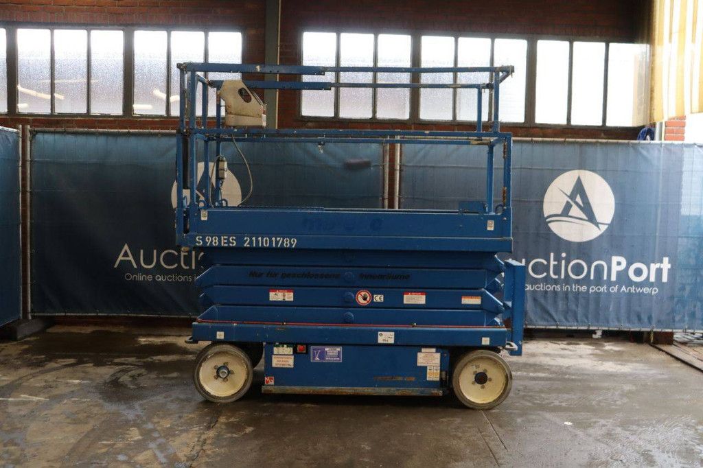 Scherenarbeitsbühne Skyjack SJ3226 Elektrisch 9,9 m 2015