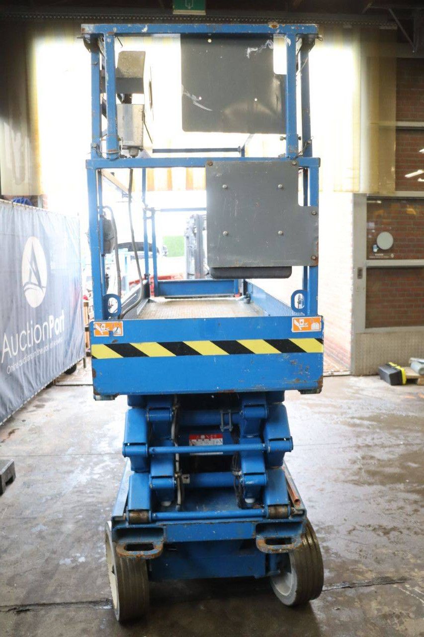 Scherenarbeitsbühne Skyjack SJ3226 Elektrisch 9,9 m 2015