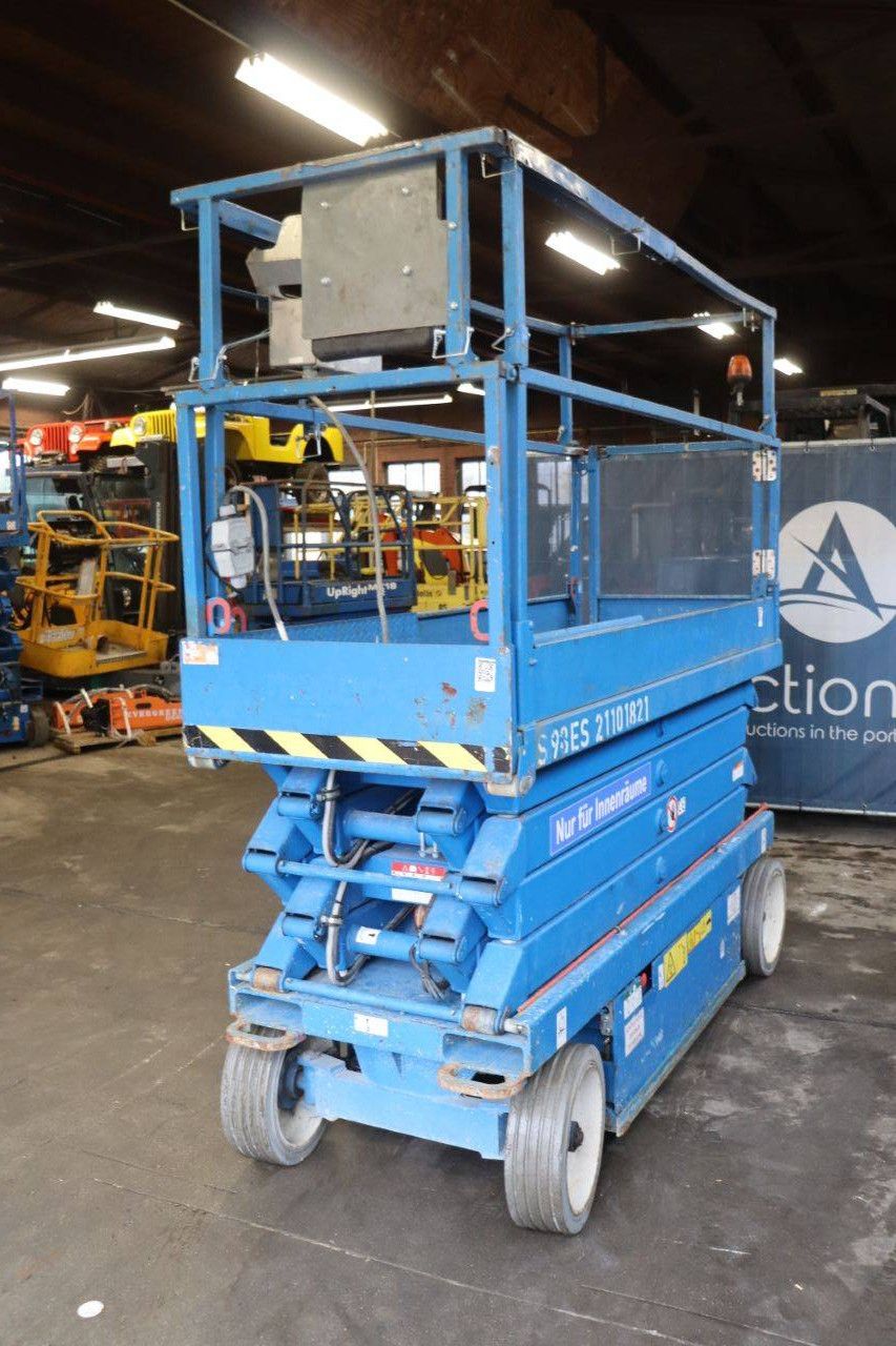 Scherenarbeitsbühne Skyjack SJ3226 Elektrisch 9,9 m 2015