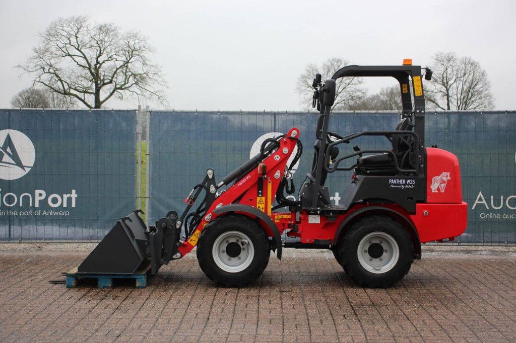 Wheel loader Landward W1160 Diesel 18.2kW 2025