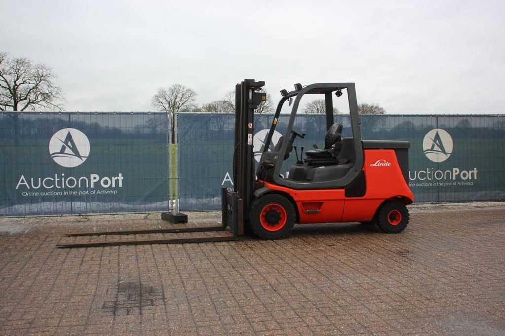 Gabelstapler Linde E40P Elektro 4000 kg 3,25 m 2007