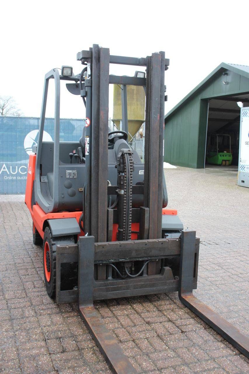 Gabelstapler Linde E40P Elektro 4000 kg 3,25 m 2007