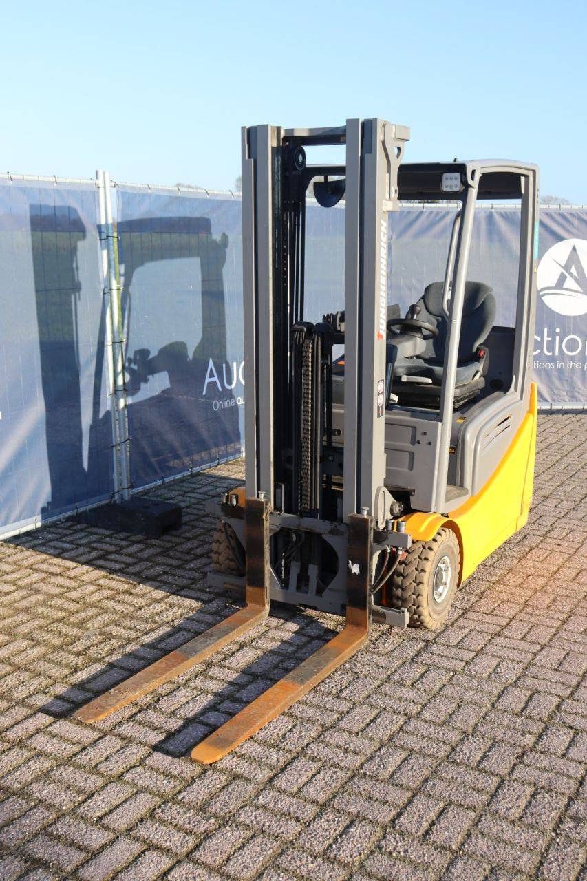 Gabelstapler Jungheinrich EFG 216k Elektro 1190kg 4,64m