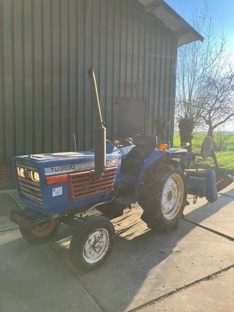 Kleintraktor Iseki TU2100 Diesel 21 PS mit Grubber