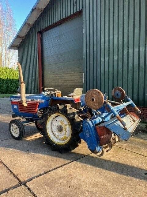 Kleintraktor Iseki TU2100 Diesel 21 PS mit Grubber