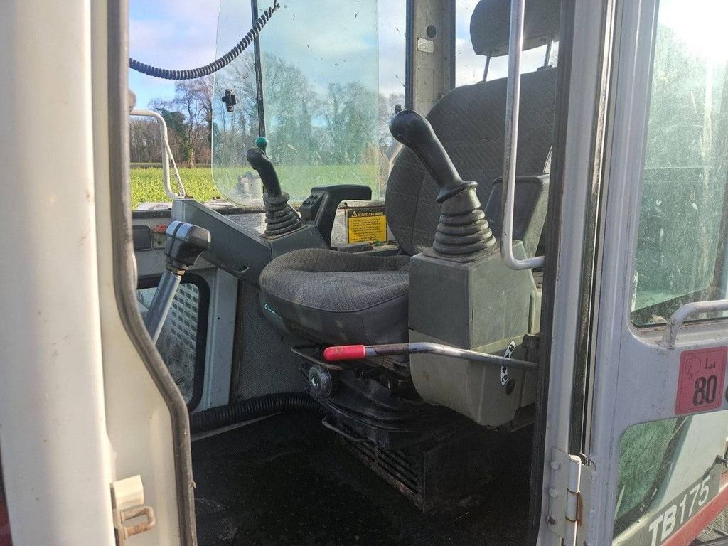Rupsgraafmachine Takeuchi TB175 Diesel 43.5kW 2003