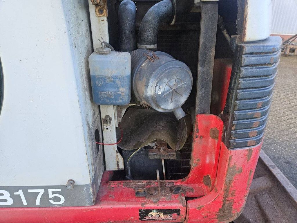 Rupsgraafmachine Takeuchi TB175 Diesel 43.5kW 2003