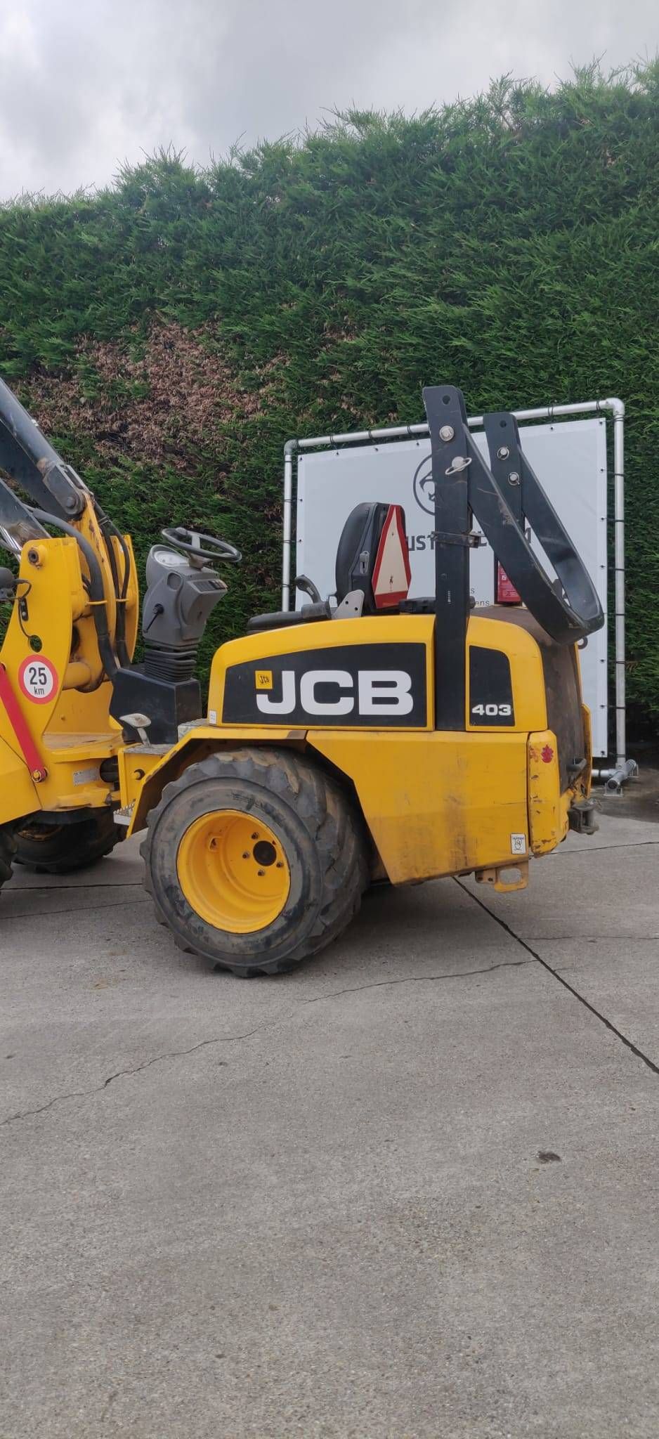 Articulated loader JCB 403WLS Diesel 27kW 2013