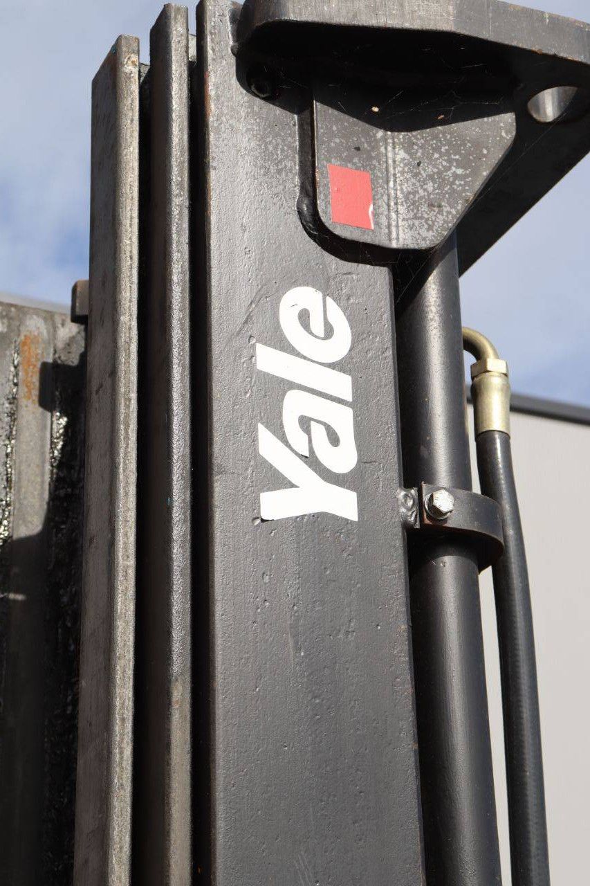 Gabelstapler Yale ERC 25 AGS Elektro 2500 kg 6,7 m 1993