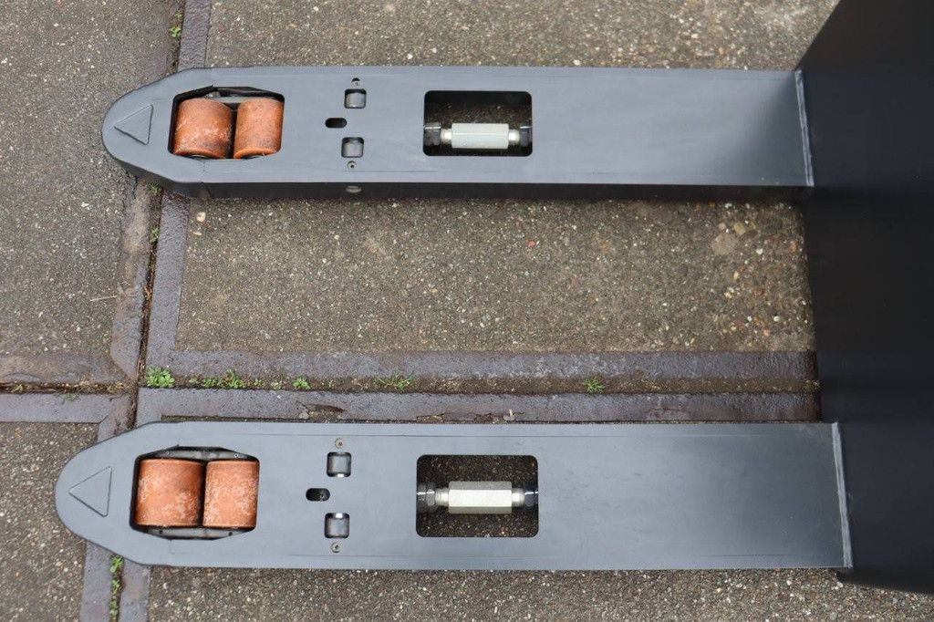 Pallet truck Noblelift PT 20Li Electric 2000kg 2024