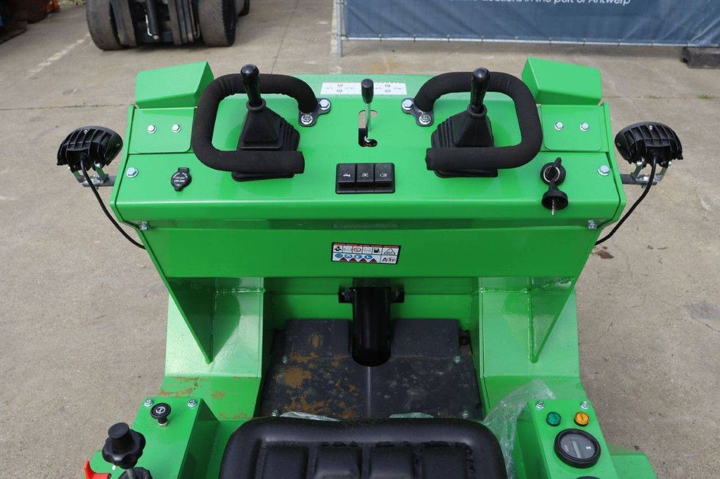 Skid Steer Loader Nycheki SK-911 Petrol