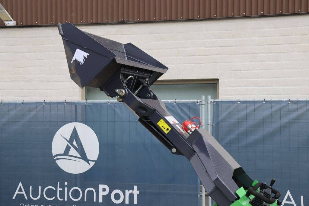 Skid Steer Loader Nycheki SK-911 Petrol