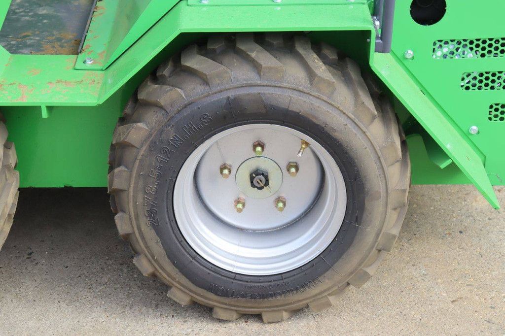 Skid Steer Loader Nycheki SK-911 Petrol