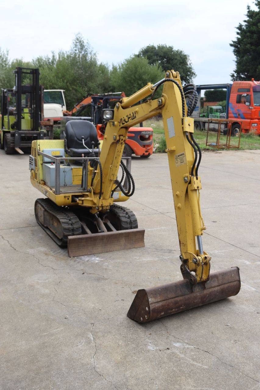 Mini excavator Yuchai D8T Diesel 2018