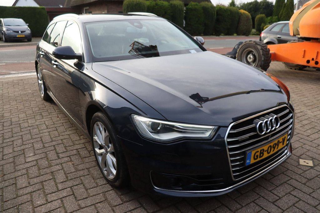 Audi A6 AVANT Diesel 218 PS 2015 (Marge)