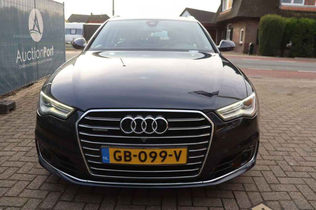 Audi A6 AVANT Diesel 218 PS 2015 (Marge)