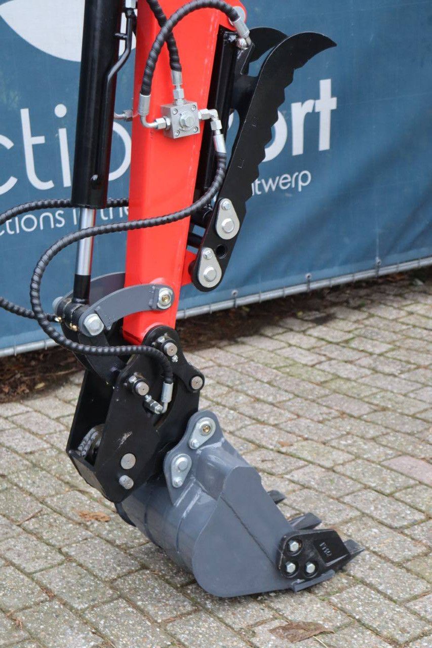 Mini excavator Landward XT180 Diesel 2025