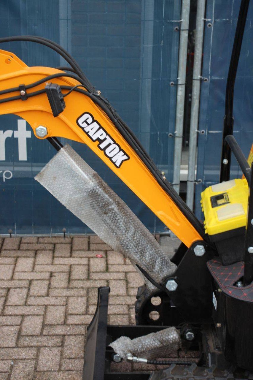 Mini excavator Captok CK15 Petrol 2025