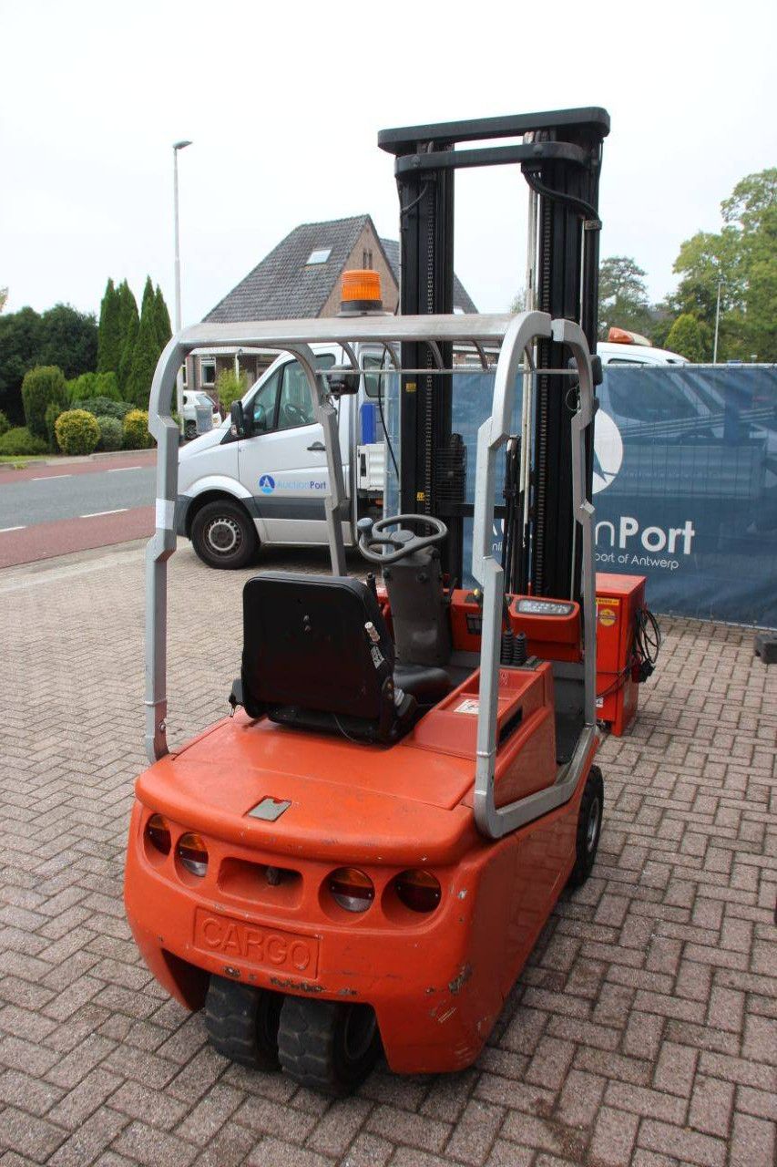 Forklift BT CB 15 T Electric 1500kg 6.2m 2005