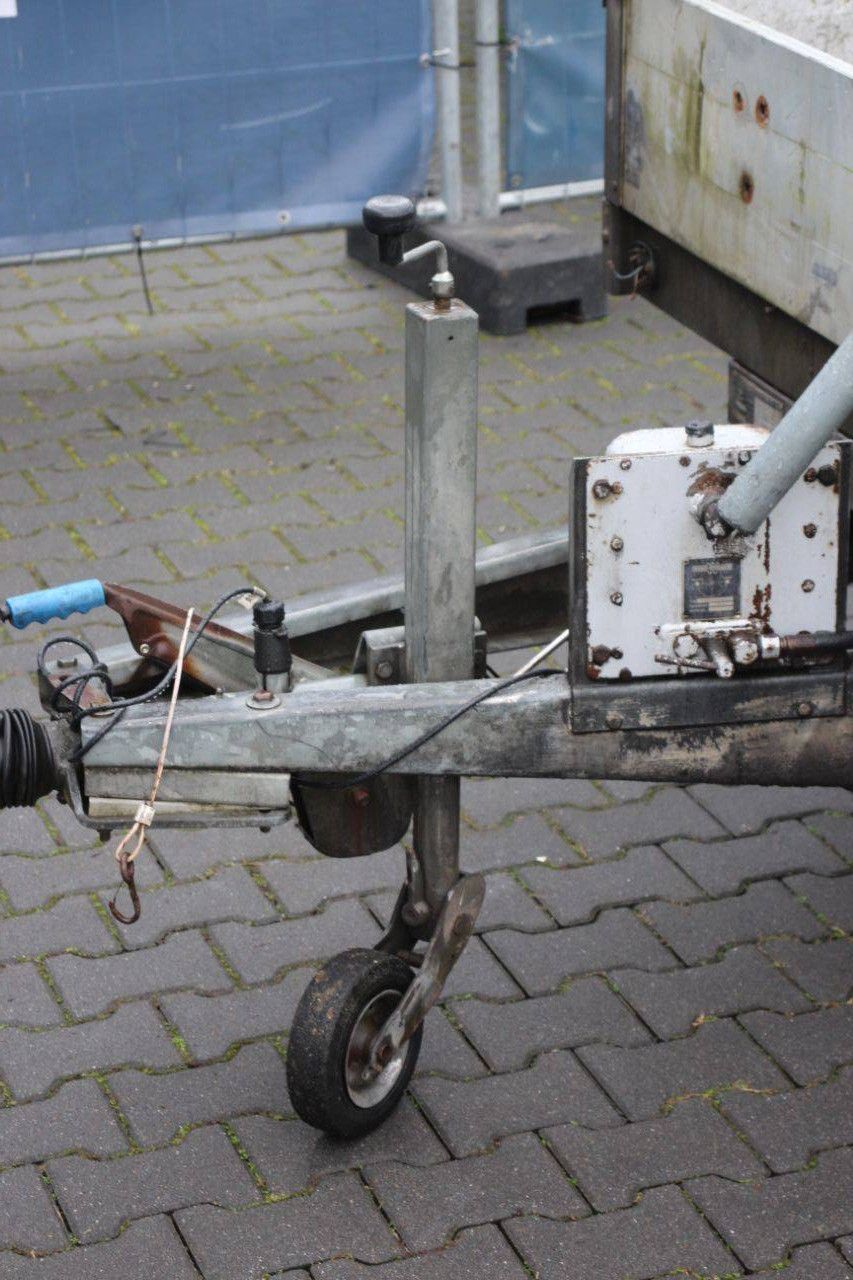 Kipper Hapert D2700 06 2700kg 1999