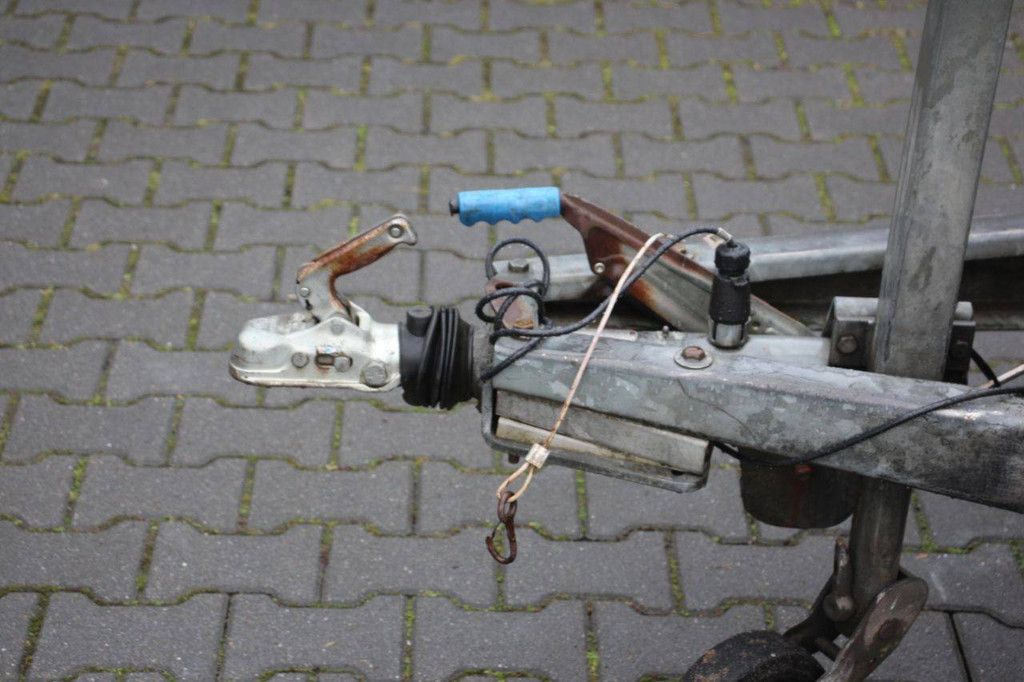 Kipper Hapert D2700 06 2700kg 1999