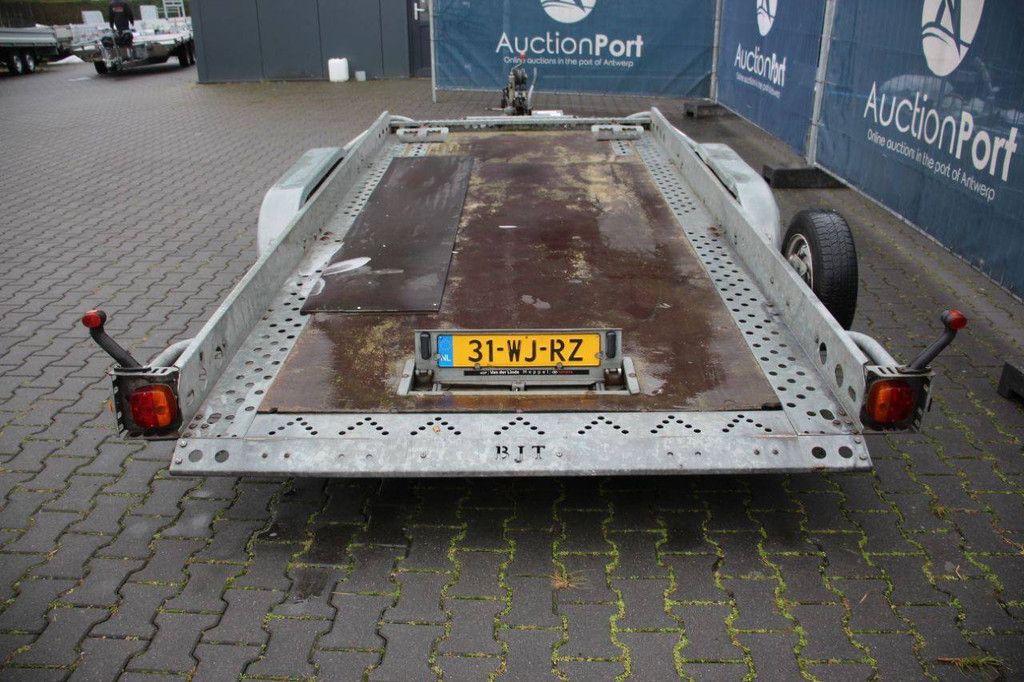 Machine transporter Brian James AJ96ATU 2600kg 2012