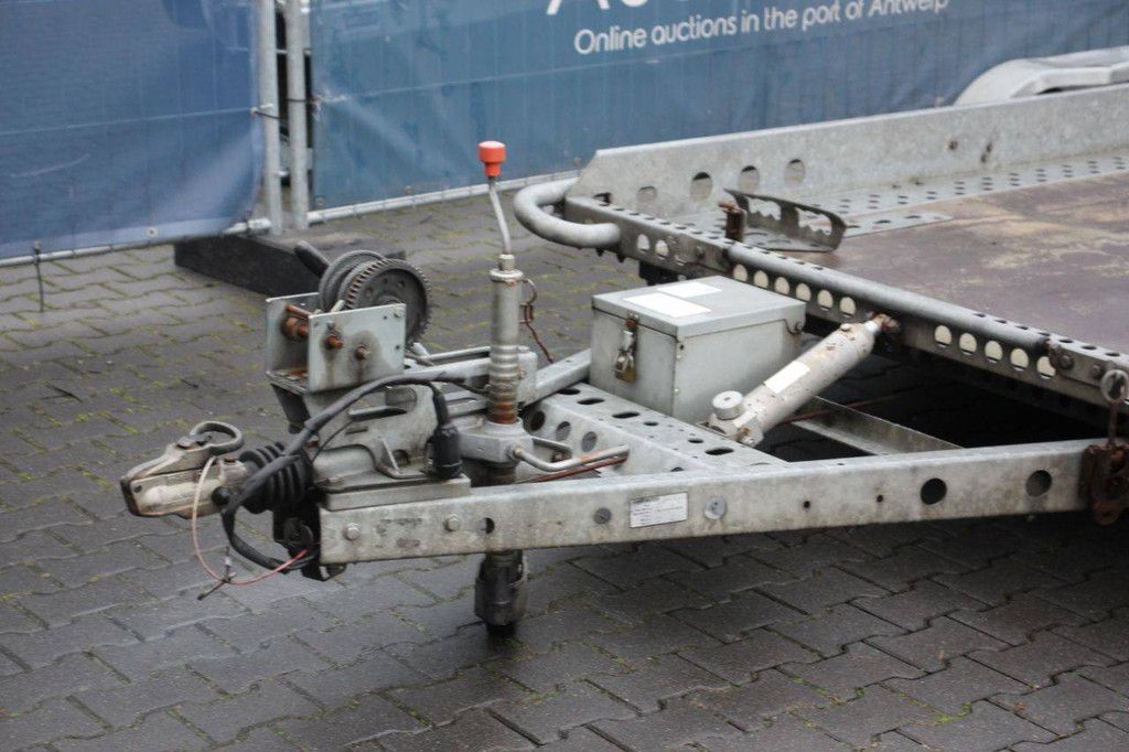 Machine transporter Brian James AJ96ATU 2600kg 2012