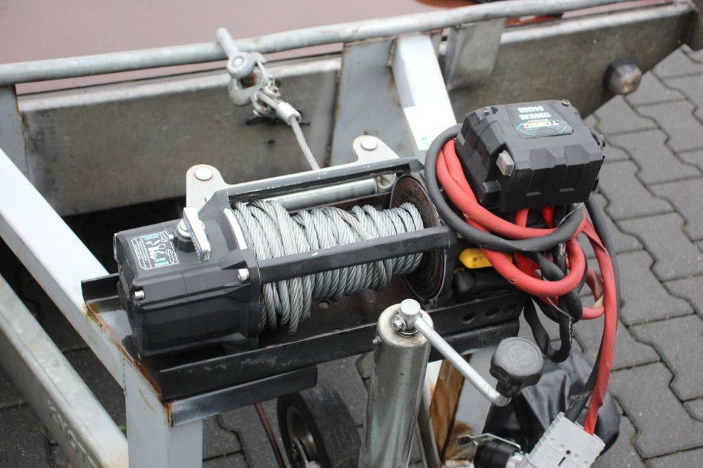 Saris F 3020 Pritschenanhänger, 1975 kg, Baujahr 1992