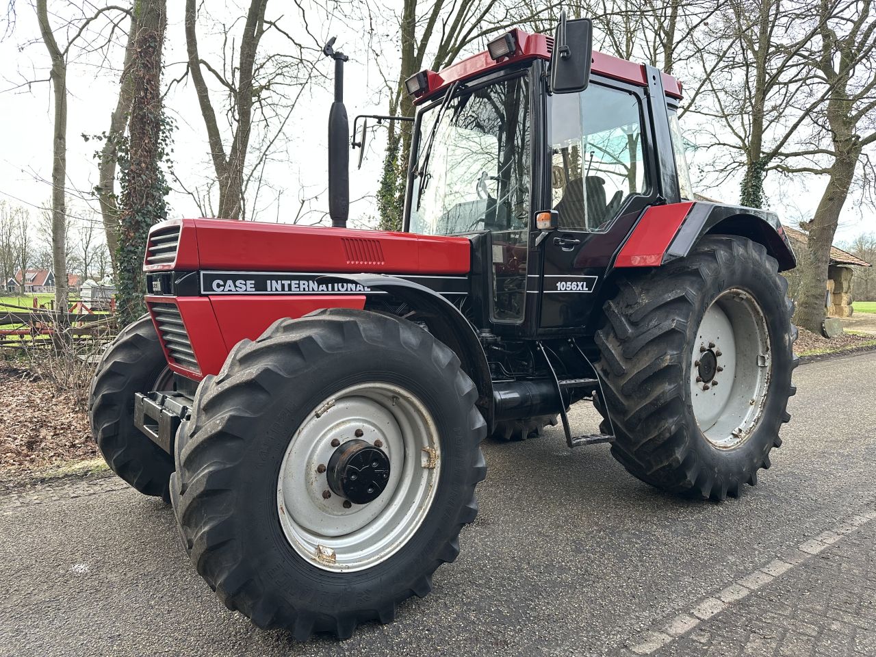 Case IH 1056 XL 40 KMH LUCHT