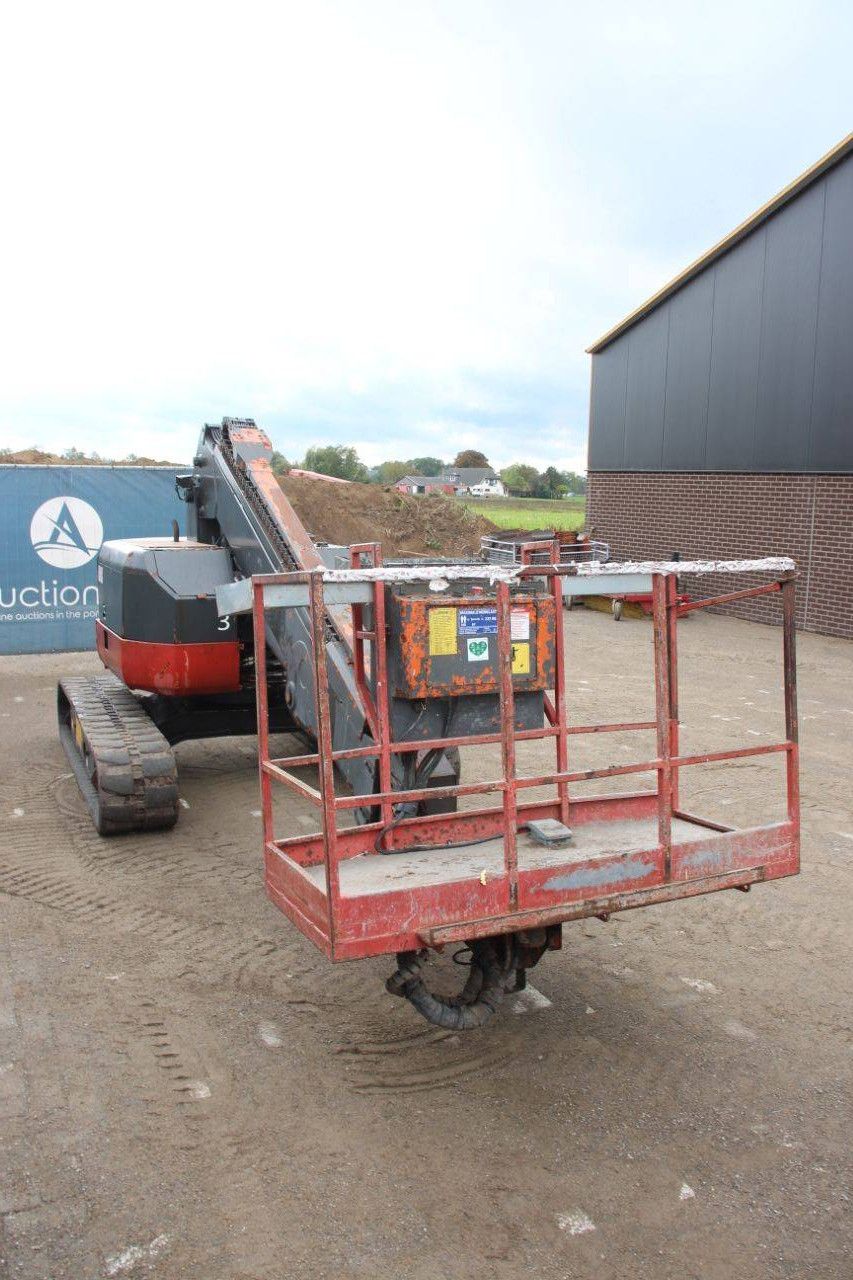 Hitachi HX99B Diesel 11.7m Telescopic Boom Lift