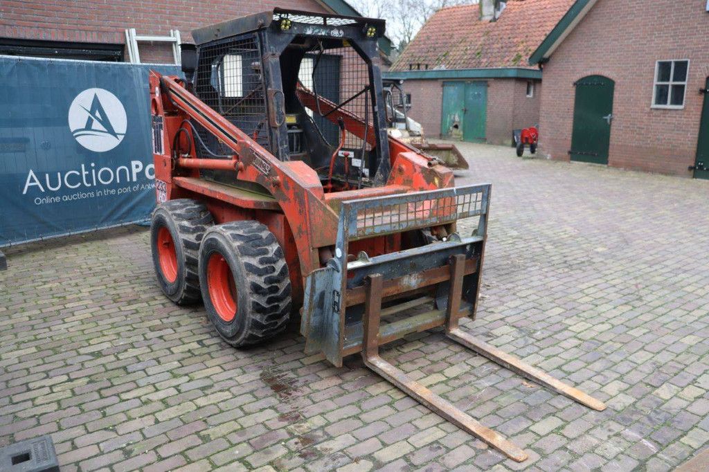 Skid steer loader Thomas 233HD Diesel 43.6kW (Margin)