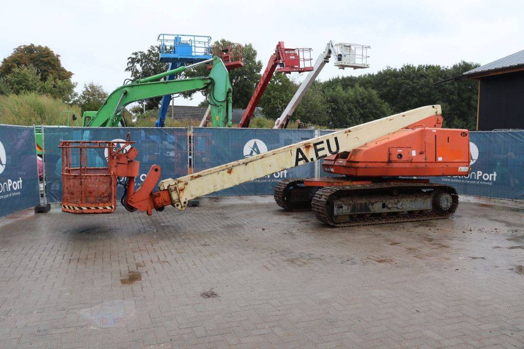 Telescopic boom lift Aichi SR182 Diesel 20m 1997