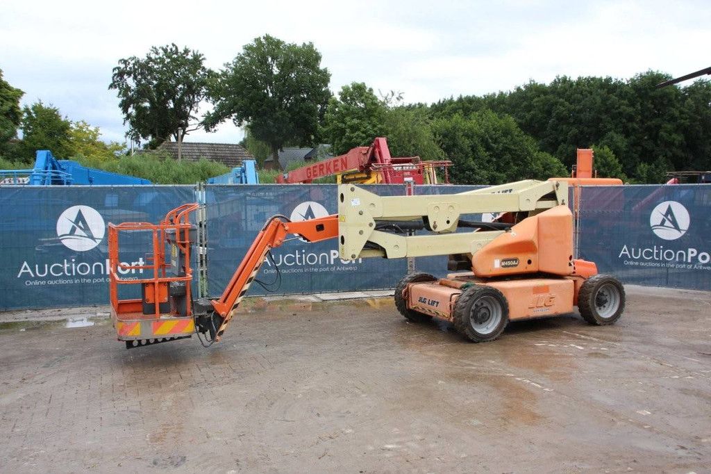 JLG M450AJ Elektrische Gelenkteleskoparbeitsbühne 15,72 m