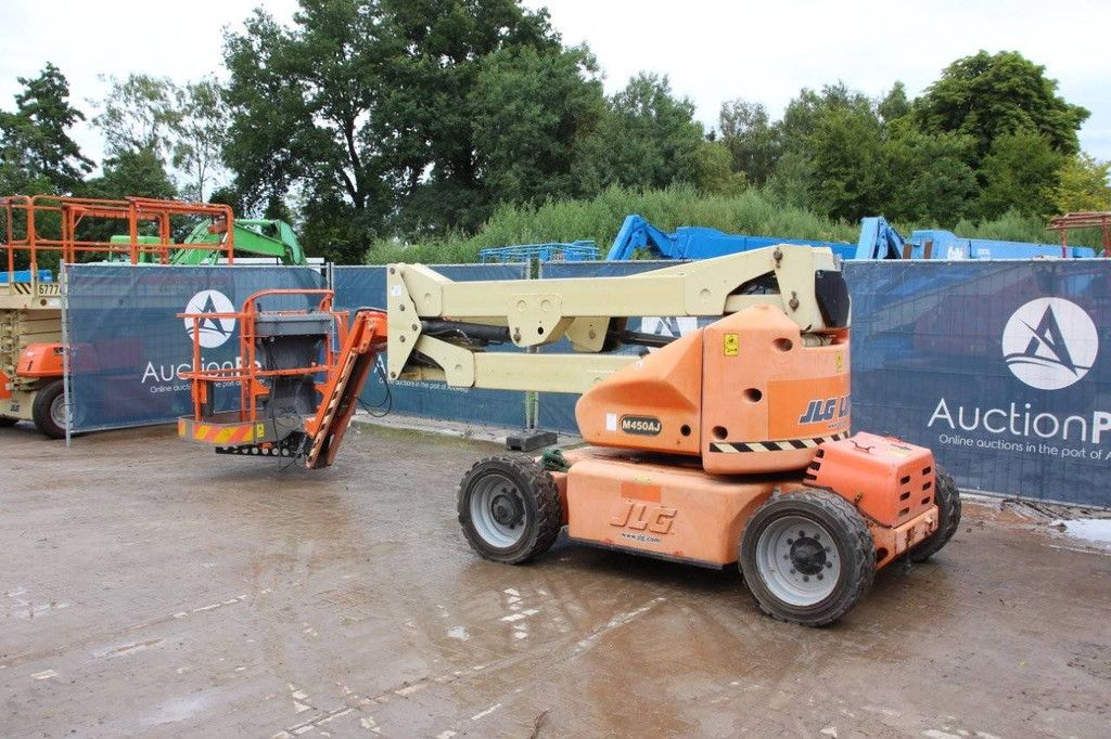JLG M450AJ Elektrische Gelenkteleskoparbeitsbühne 15,72 m