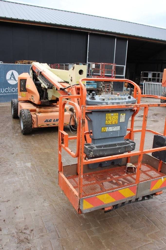 JLG M450AJ Elektrische Gelenkteleskoparbeitsbühne 15,72 m