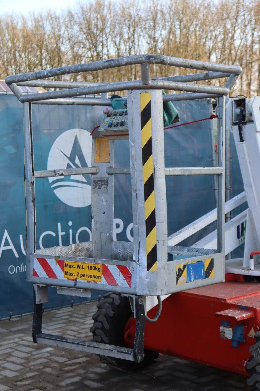 SkyHigh ST 1000 Elektrische Gelenkteleskoparbeitsbühne 10 m 1992