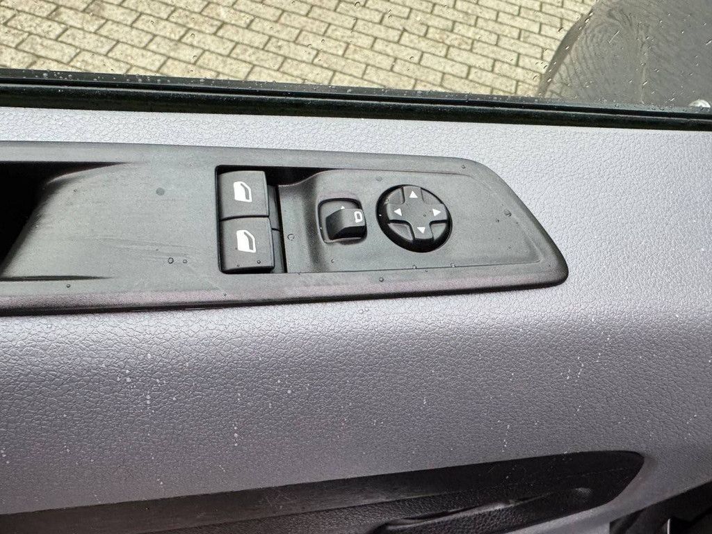 Passenger car Citroën Jumpy Diesel 119 hp 2019