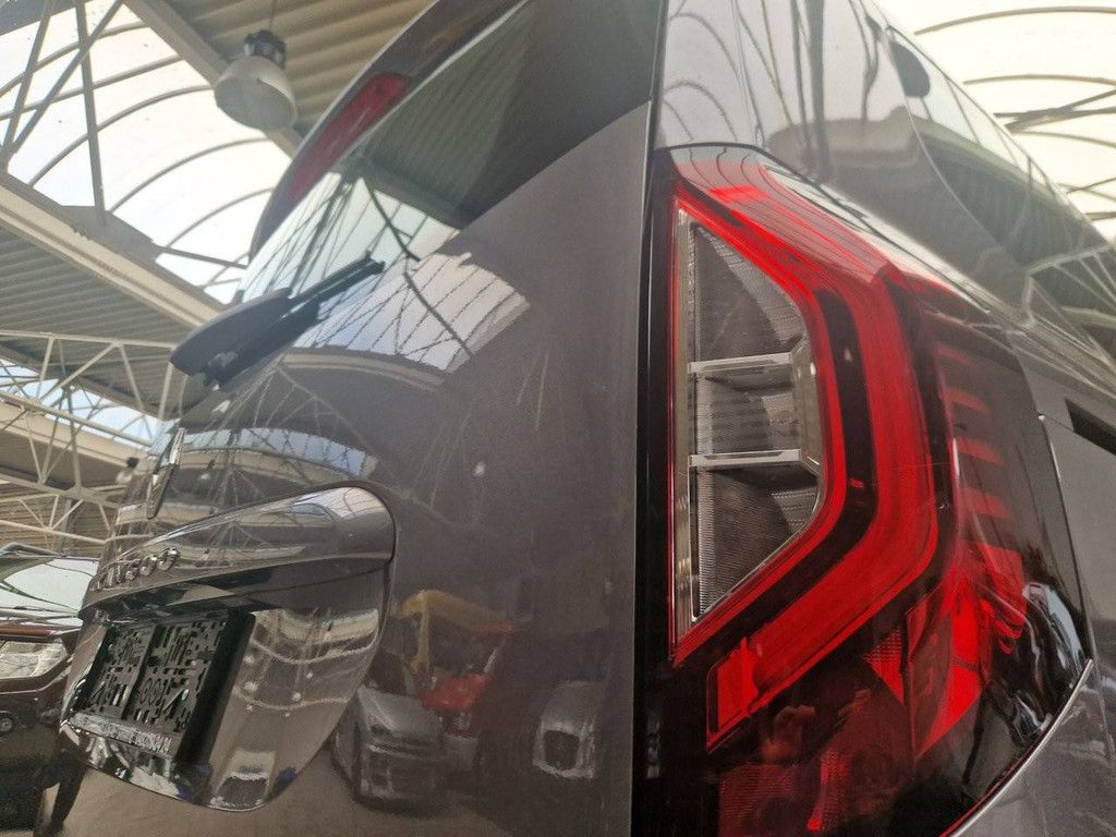 Renault Kangoo Pkw, Benzin, 130 PS, Baujahr 2023